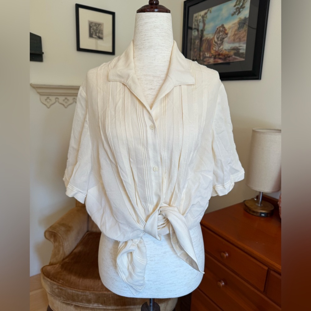 Vintage Jones New York Ivory Silk Top